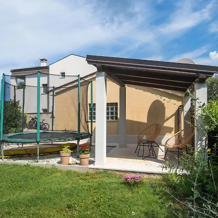 In Croatia Near The Coast Apartmán Pula