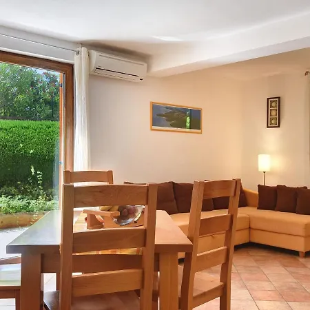 In Croatia Near The Coast Apartment *